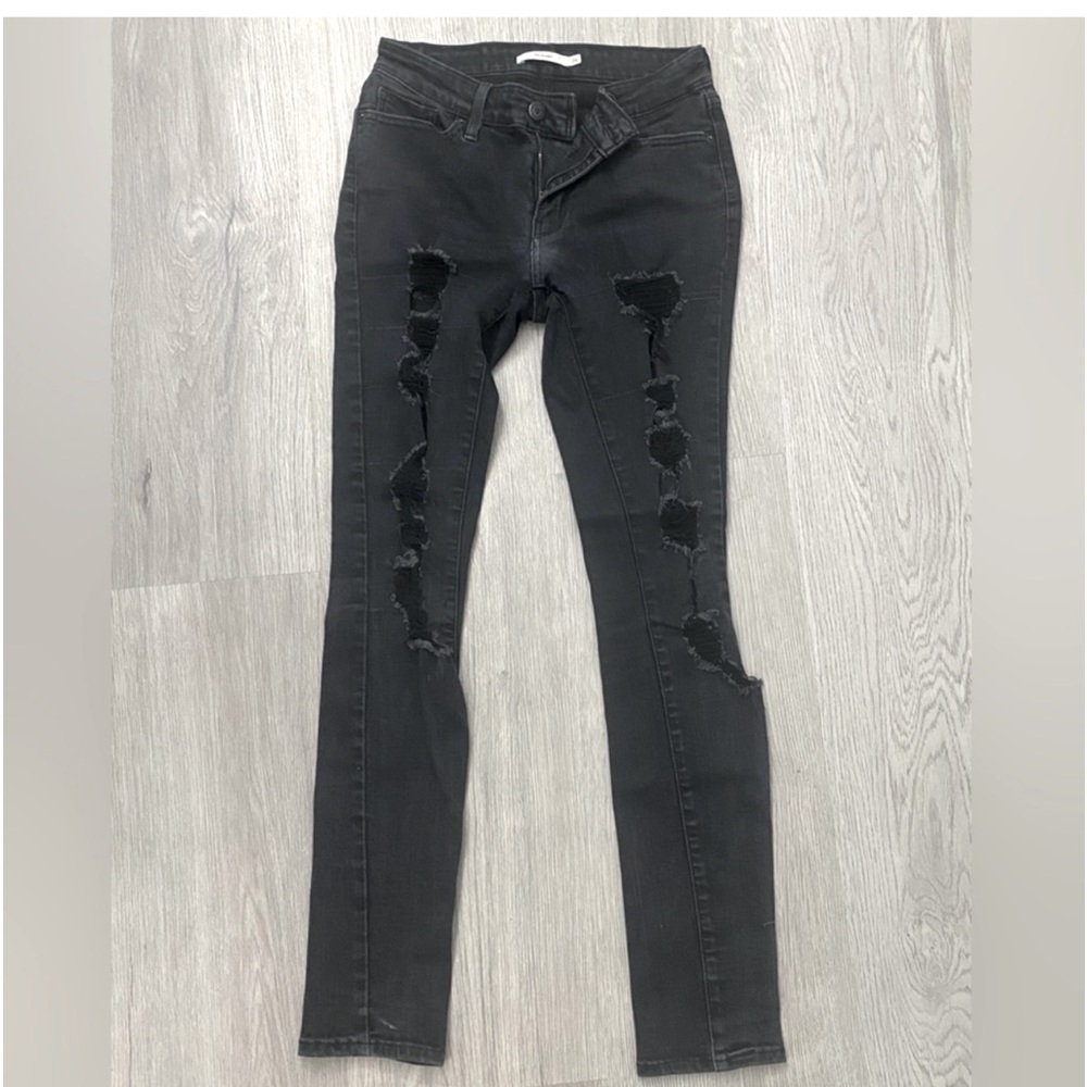 Levi’s - 711 skinny ripped jeans women size 26